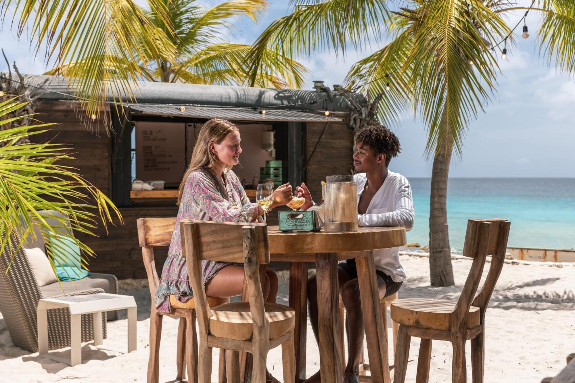 Delfins Beach Resort Bonaire, Tapestry Collection By Hilton Kralendijk  Exterior foto