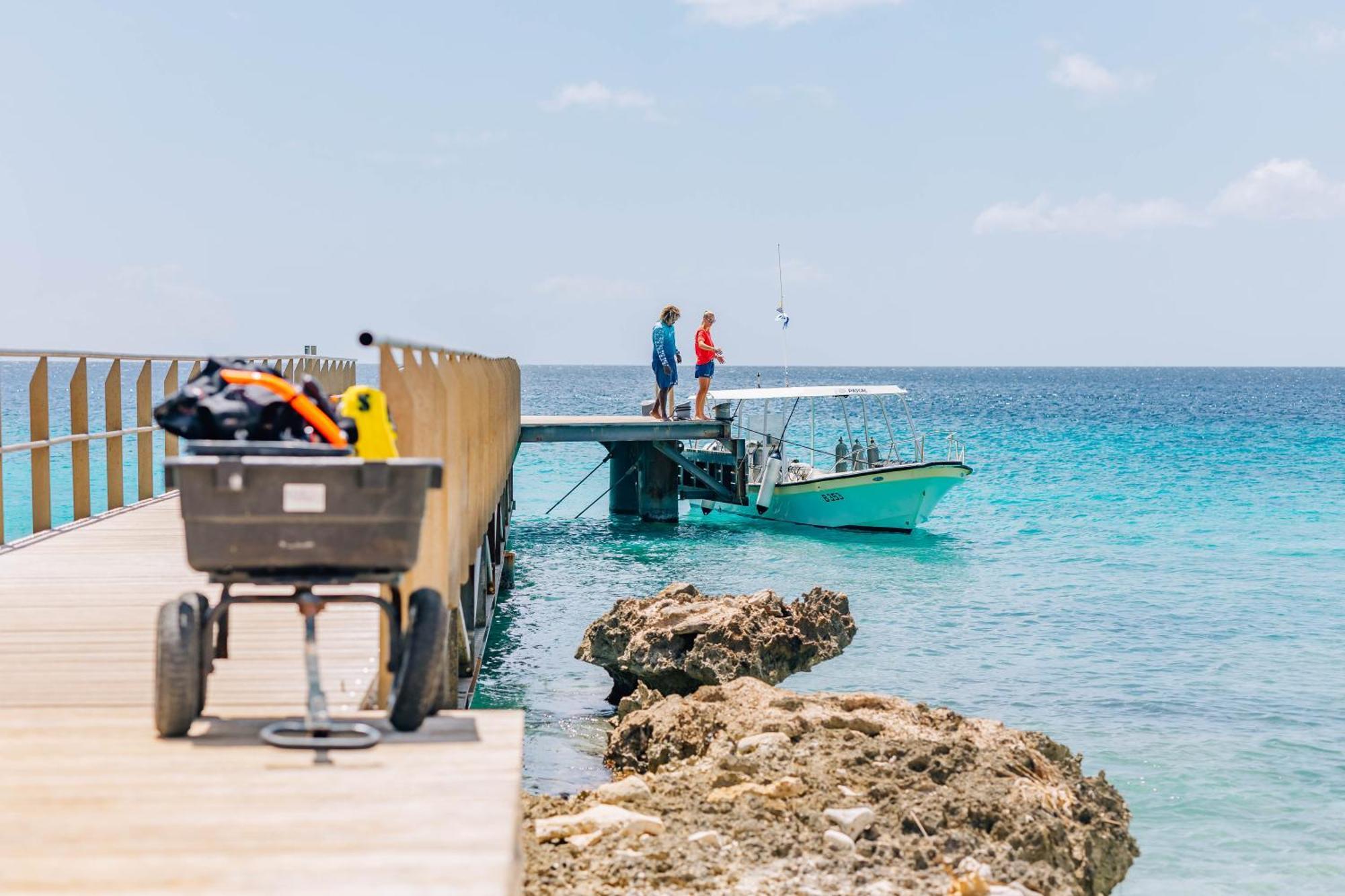 Delfins Beach Resort Bonaire, Tapestry Collection By Hilton Kralendijk  Exterior foto