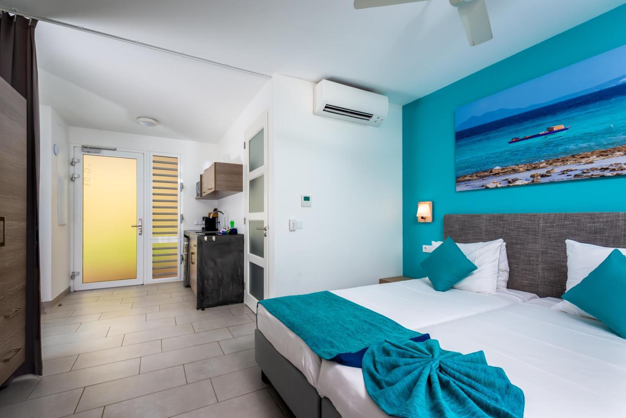 Delfins Beach Resort Bonaire, Tapestry Collection By Hilton Kralendijk  Exterior foto